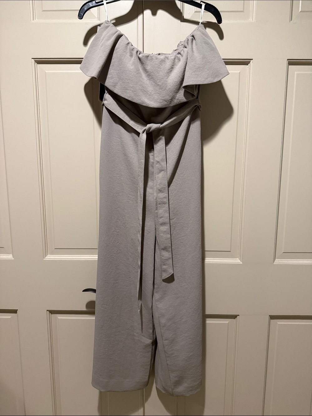 Babaton Aritzia Flutter Strapless Belted Jumpsuit in Concrete Beton -size 2